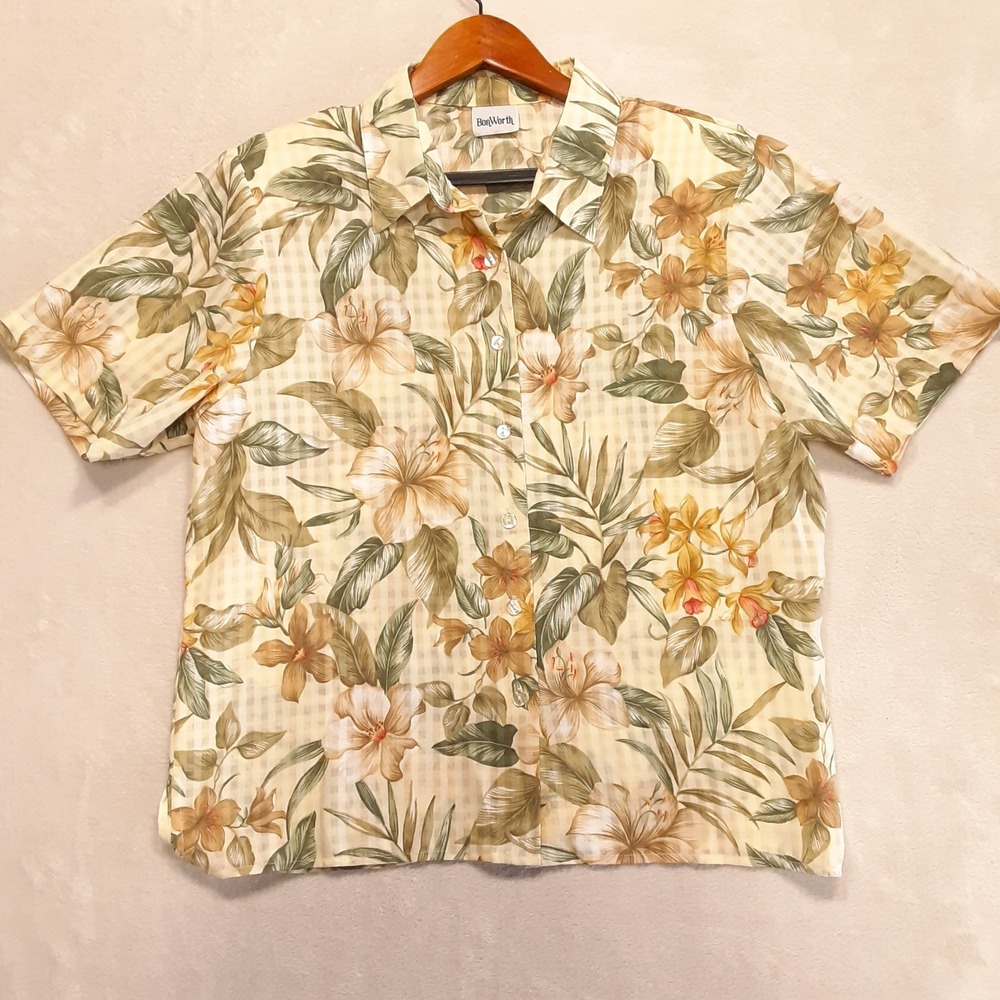 Vintage Bon Worth Womans SS Button Top XL Tan Green Floral Camp Shirt